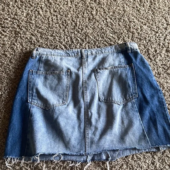 Altar’d State Denim Two Toned Skirt - Picture 2 of 3